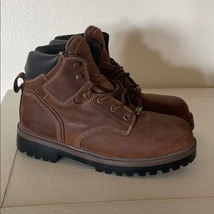 Waterproof Sketchers Men’s Boots